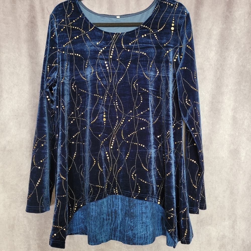 Womem Deep blue velvet with gold patterns size XL